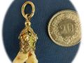 massiver-Trachtenschmuck-Anhaenger-Grandeln-Eichblatt-Silber-825-vergoldet
